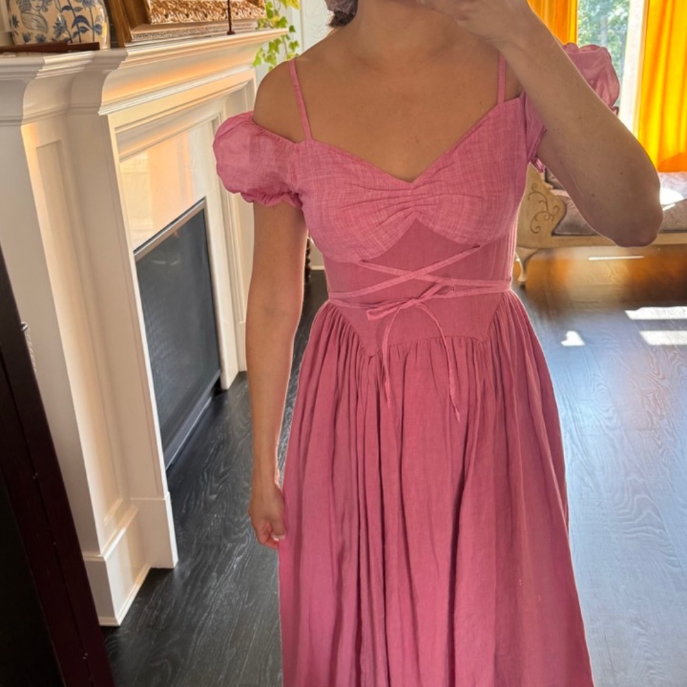 Beautiful orchid pink dress Size S